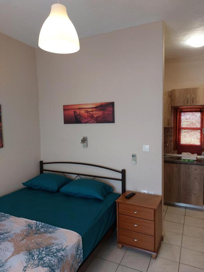 Athina Vourvourou Apartments Εξωτερικό φωτογραφία